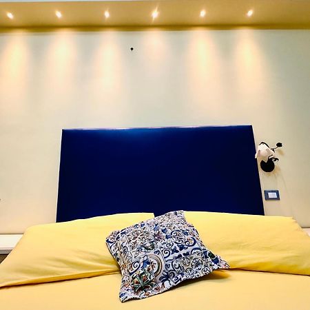 Clio Sorrento Apartment Bagian luar foto