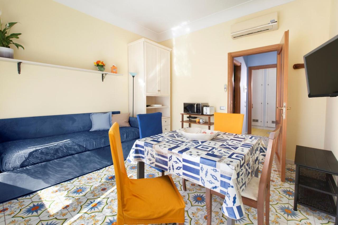 Clio Sorrento Apartment Bagian luar foto